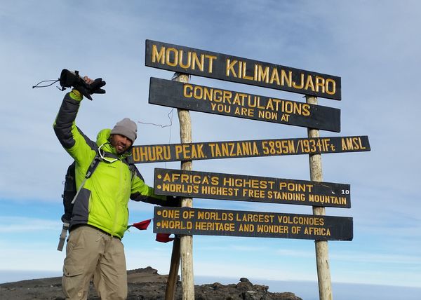 Bouwsteen Tanzania: Beklimming Mount Kilimanjaro