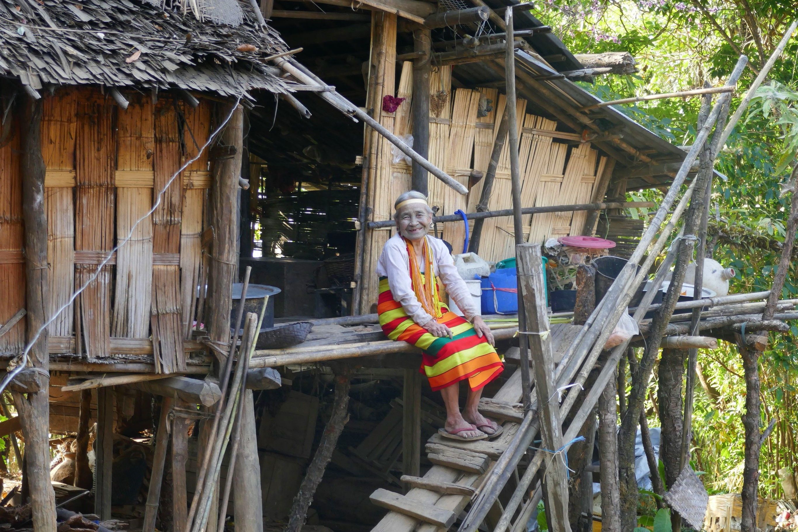 Bouwsteen Myanmar Ontmoet de Chin bevolking