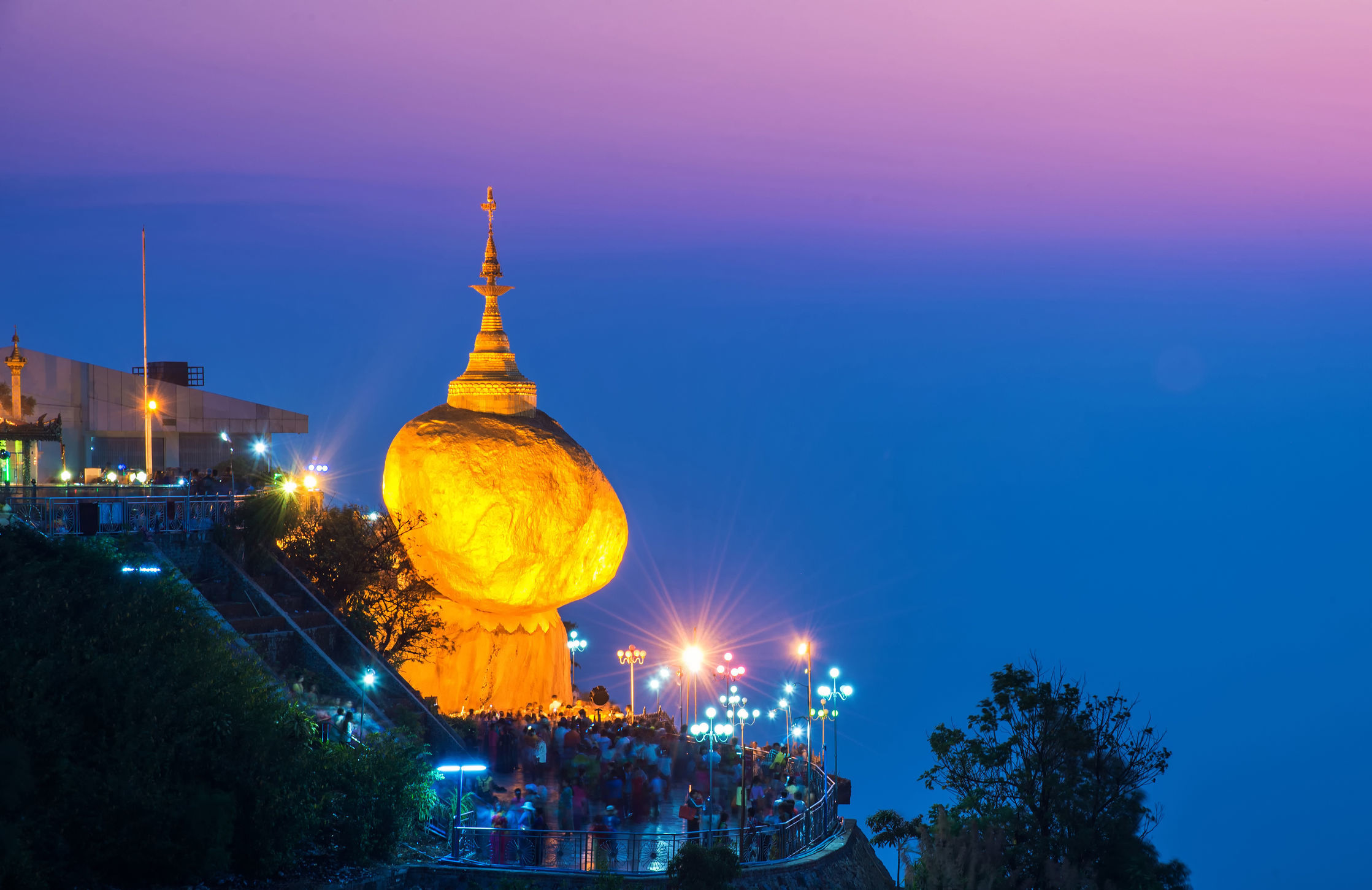 Bouwsteen Myanmar De glorie van de gouden rots