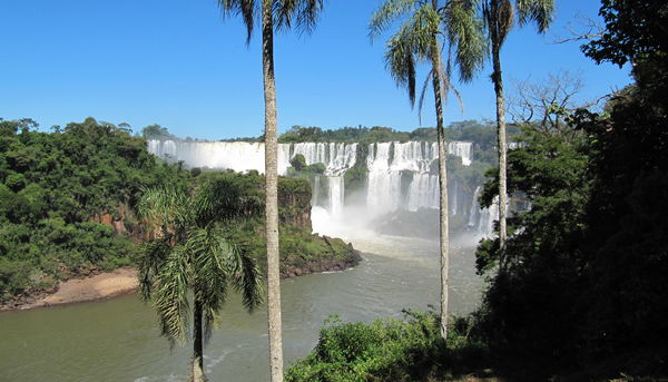 Bouwsteen Spectaculaire Iguazú watervallen